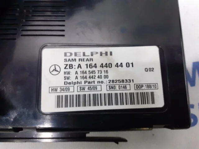 Блок SAM для Mercedes-Benz M class W164 2005-2011 на фотографиях