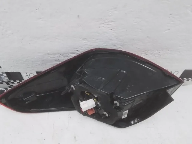 Фонарь внешний левый для Kia Cerato YD 2016-2020 rest. на фотографиях