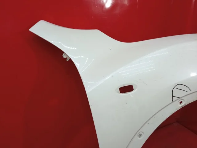 Крыло правое для Nissan Juke YF15 JDM 2010-2014 на фотографиях