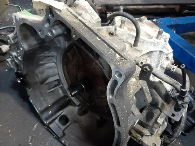 АКПП для Mazda Familia BJ Седан 1998-2003 на фотографиях