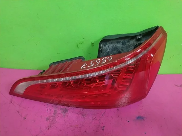 Фонарь внутренний правый для Audi Q5 8R 2008-2016 на фотографиях