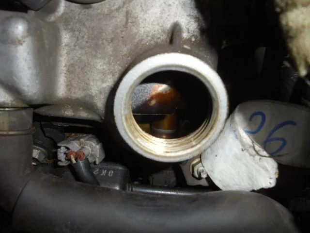 Двигатель для Toyota Avensis Хетчбек T250 2003-2008 на фотографиях