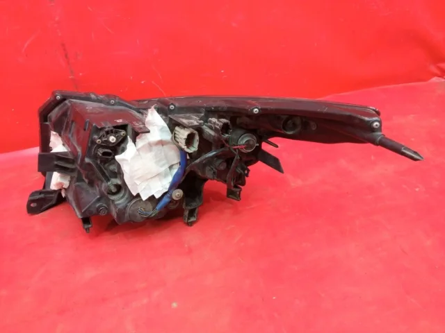 Фара правая для Infiniti QX 56 2010-2014 на фотографиях