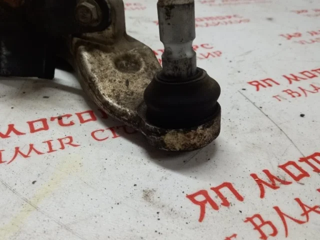 Рычаг передний правый нижний для Nissan Murano Z51 2007-2015 на фотографиях