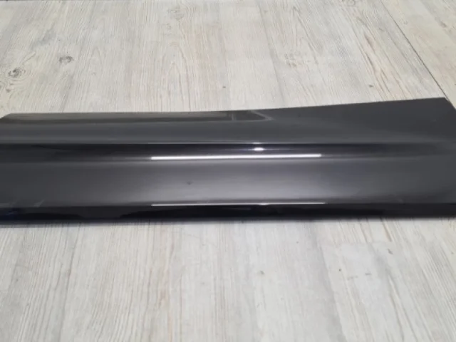 Стекло двери заднее правое для Volkswagen Touareg III (CR) 2018+ на фотографиях