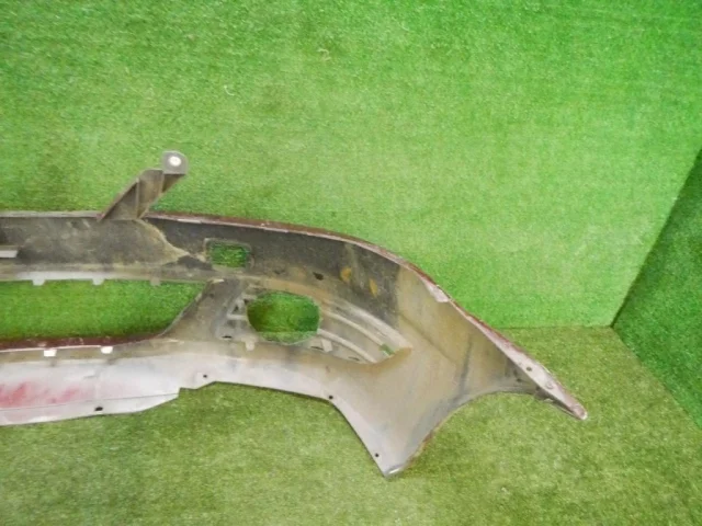 Бампер передний для Renault Logan 2007-2012 (Универсал KS) на фотографиях