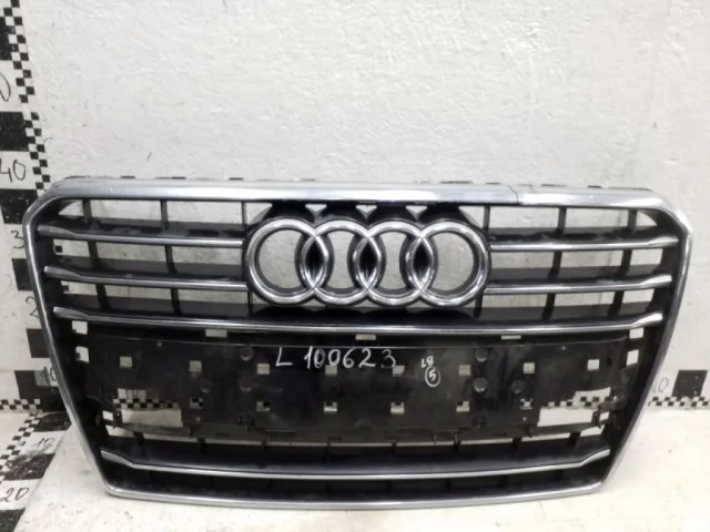 Решетка радиатора для Audi A7 4G 2010-2014 на фотографиях