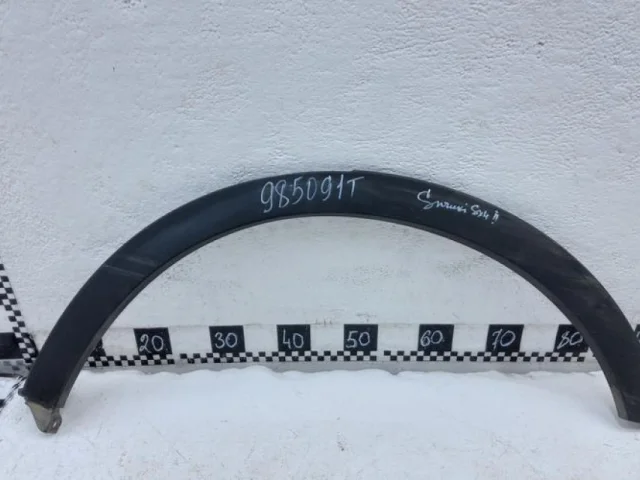 Крылья для Suzuki SX4 2013-2016 на фотографиях