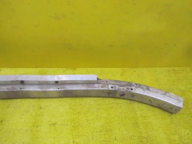 Усилитель бампера передний нижний для Mercedes-Benz S class W222 2013-2017 на фотографиях