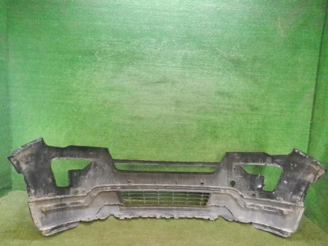 Бампер передний для Ford Explorer U502 rest 2014-2019 на фотографиях