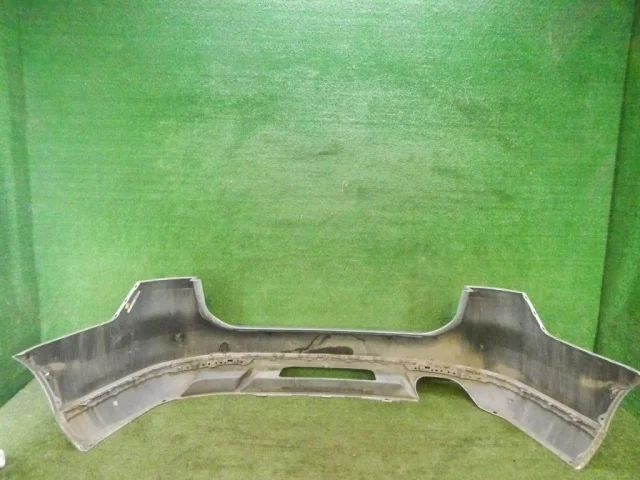 Бампер для Volkswagen Passat (B8) Variant 2014-2019 на фотографиях