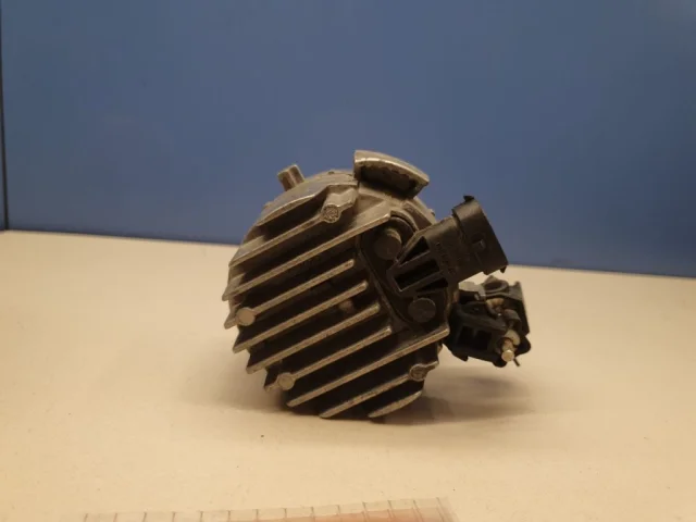 Фары для Infiniti QX 80 2013-2022 на фотографиях