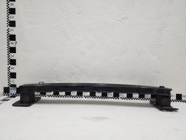 Усилитель переднего бампера для Hyundai Creta 2 SU2 2021+ на фотографиях