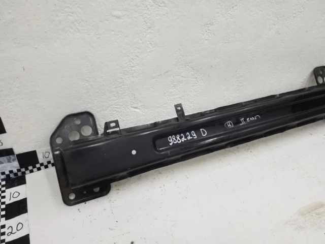 Усилитель переднего бампера для Hyundai Creta 2 SU2 2021+ на фотографиях