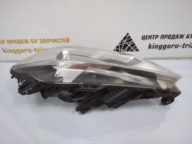 Фары для Skoda Fabia 5J Estate 2007-2015 на фотографиях