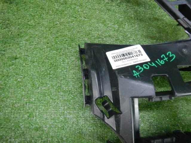 Кронштейн переднего бампера правый для Mercedes-Benz S class W222 2013-2017 на фотографиях