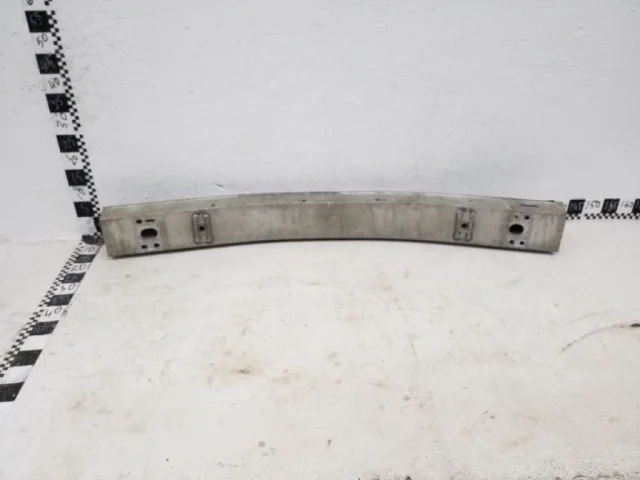 Усилитель переднего бампера для Lexus RX AGL10, GGL10, GLV15, GGL15, GLV10 2009-2015 на фотографиях