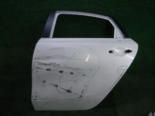 Дверь задняя левая для Kia Cerato YD 2016-2020 rest. на фотографиях