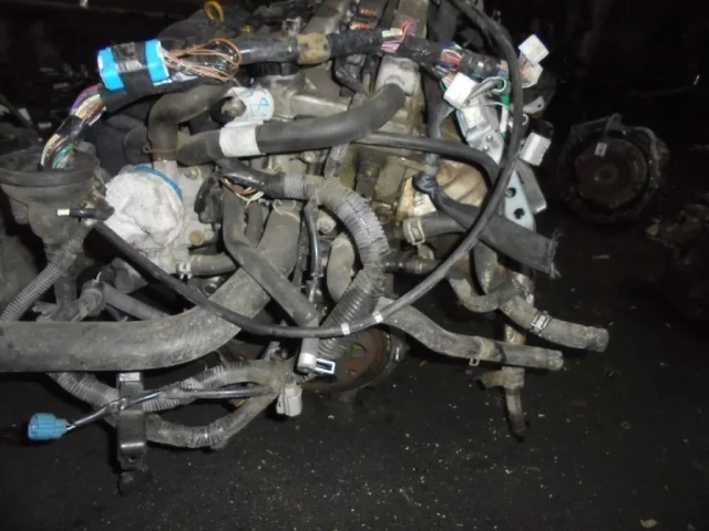 Двигатель для Toyota Avensis Хетчбек T250 2003-2008 на фотографиях