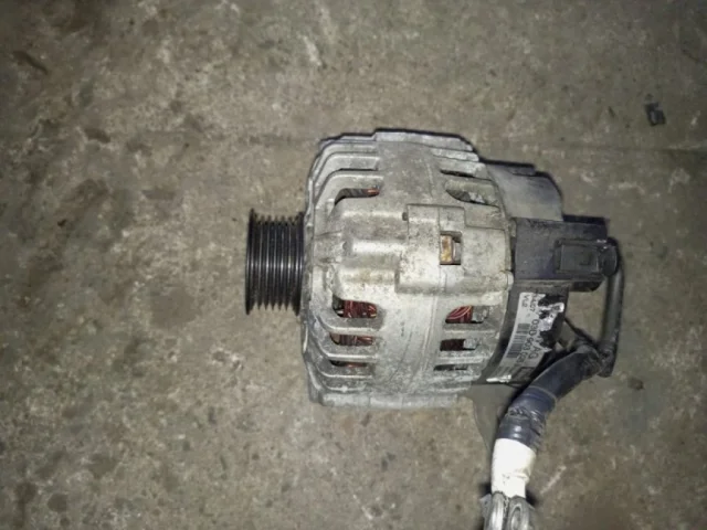 Генератор для Skoda Fabia 5J Estate 2007-2015 на фотографиях