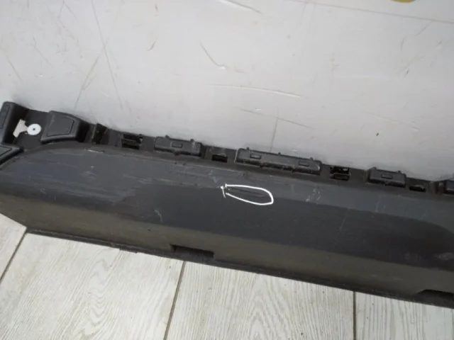 Порог (обвес) правый для Renault Duster HM 2020+ на фотографиях