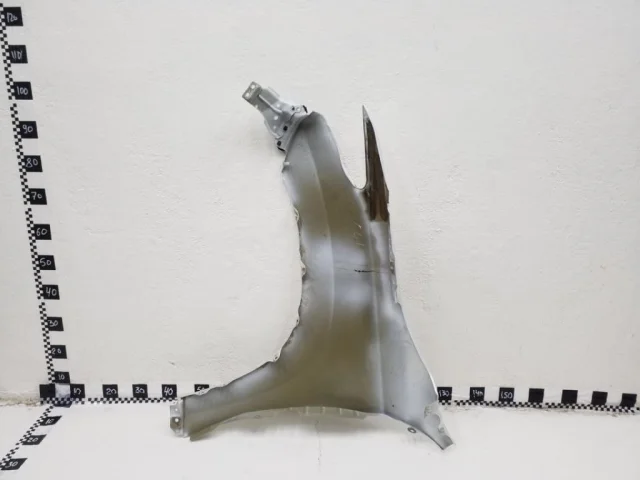 Крыло правое для Mitsubishi Pajero Sport KH0 rest 2013-2017 на фотографиях