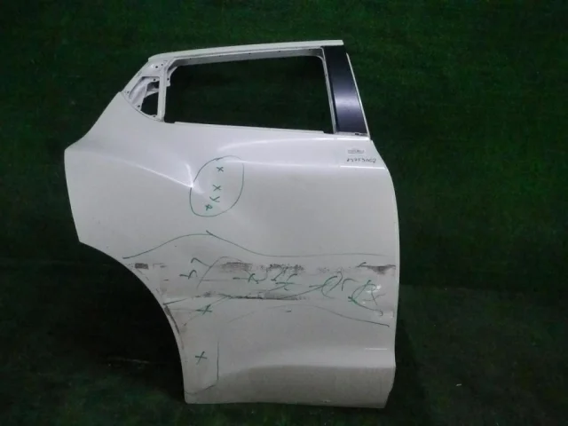 Накладка на дверь задняя правая для Nissan Juke YF15 2010-2014 на фотографиях