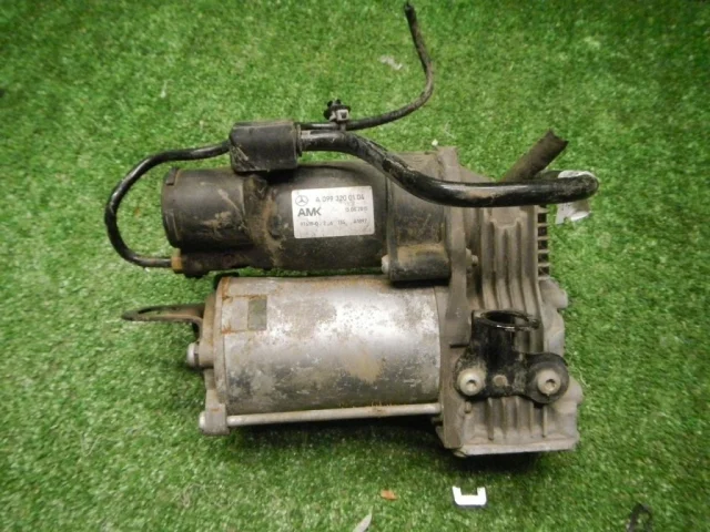 Компрессор пневмоподвески задний для Mercedes-Benz S class W222 2013-2017 на фотографиях