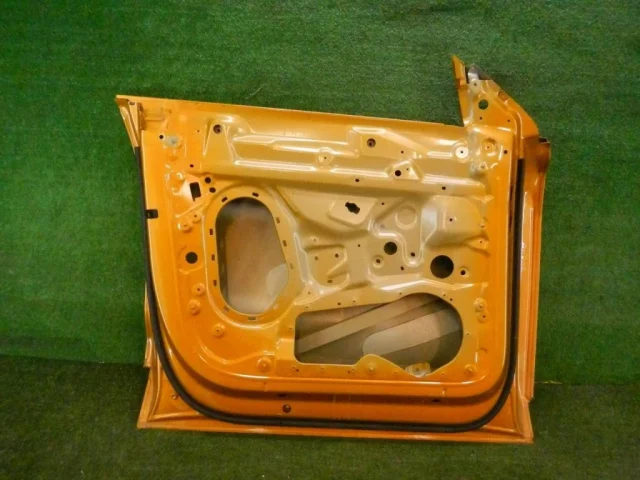 Двери для Audi Q8 4M 2018-2023 на фотографиях