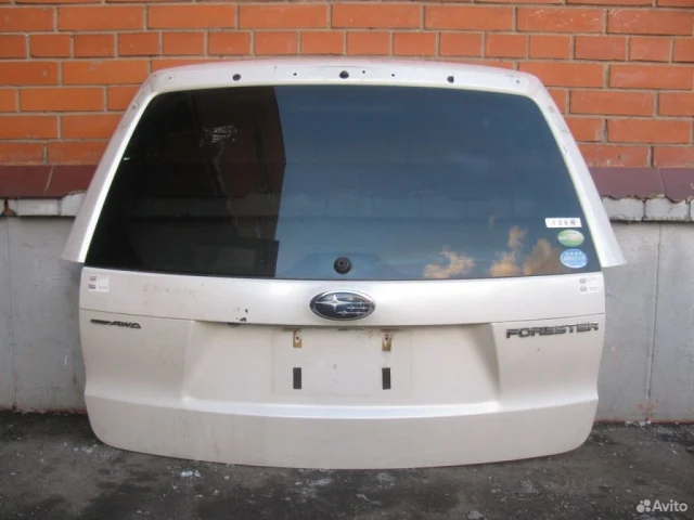 Дверь багажника для Subaru Forester SH 2008-2012 на фотографиях