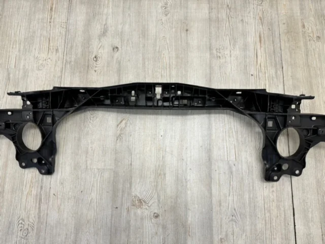 Панель радиатора (телевизор) для Porsche Cayenne 958 Rest 2014-2018 на фотографиях