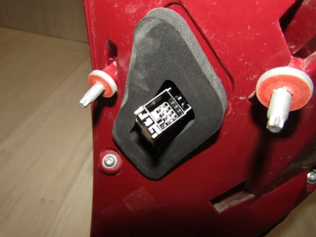 Стоп-сигнал левый для Mercedes-Benz S class W222 2013-2017 на фотографиях