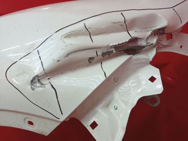 Крыло правое для Nissan Juke YF15 JDM 2010-2014 на фотографиях