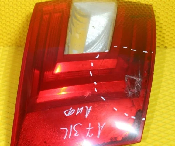 Фонарь левый для Skoda Octavia A7 Tour на фотографиях