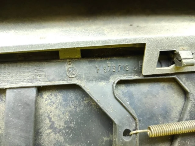 Бампер для BMW 5er Е34 1987-1996 на фотографиях