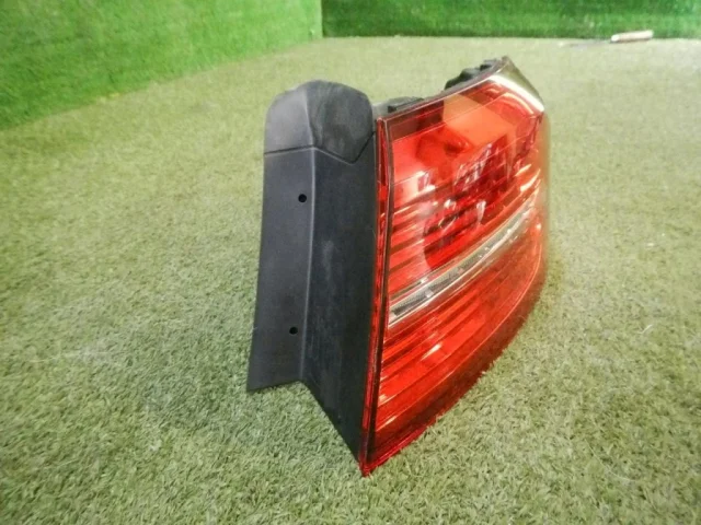 Фонарь внешний правый для Volkswagen Passat (B8.5) 2019+ на фотографиях