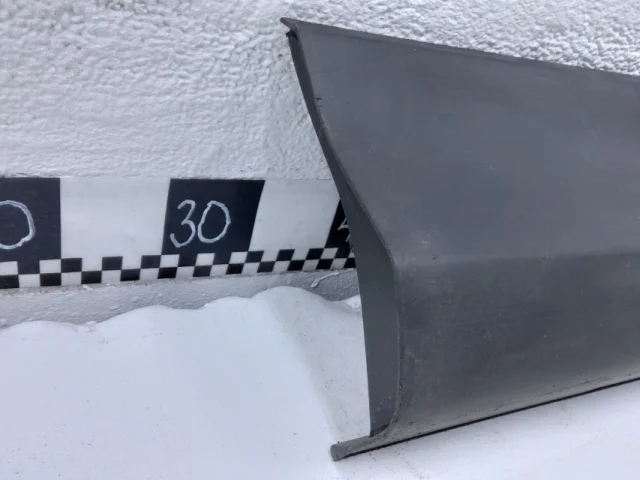 Накладка двери передней правой для Mazda CX 5 KE 2011-2017 на фотографиях