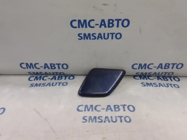 Крышка форсунки фароомывателя левая для Volvo XC90 I C 2002-2014 на фотографиях