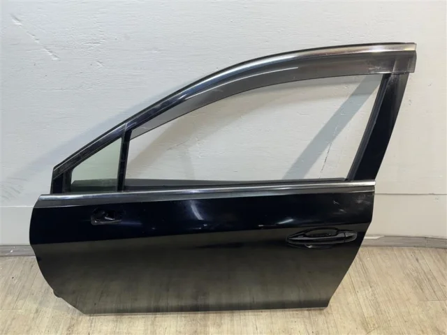 Дверь передняя левая для Subaru Legacy BN 2017+ на фотографиях