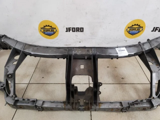 Панель радиатора (телевизор) для Ford Galaxy CD340 2006-2015 на фотографиях