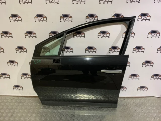 Двери для Citroen C4 Хэтчбек 2004-2011 на фотографиях