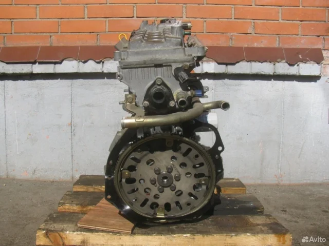 Двигатель без навесного для Mazda Familia Y12 Универсал 2007-2018 на фотографиях