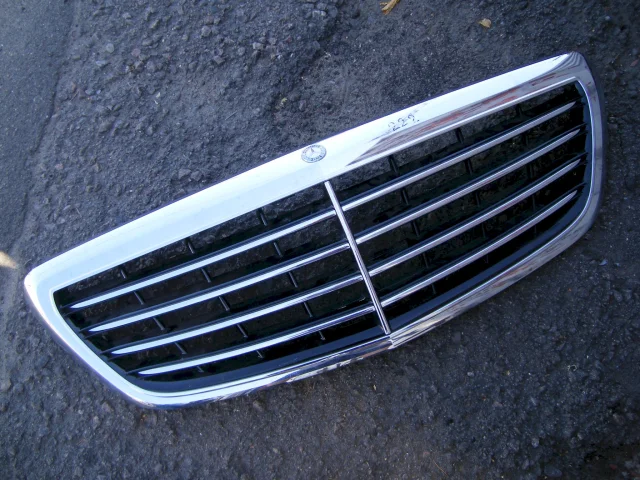 Решетка радиатора для Mercedes-Benz S class W222 2013-2017 на фотографиях