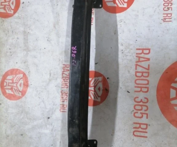 Усилитель заднего бампера для Volkswagen Polo V (6R) 2009-2014 на фотографиях