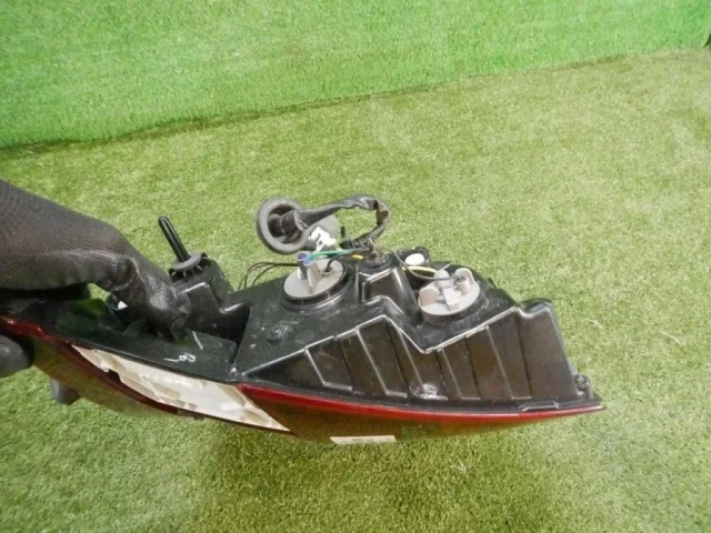 Фонарь внешний правый для Hyundai Creta 2 SU2 2021+ на фотографиях