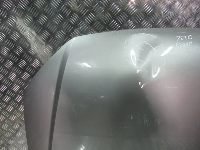 Панель капота для Volkswagen Polo V (6C) Седан 2015-2020 на фотографиях