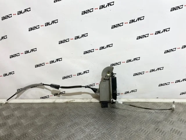 Замок передней левой двери для Citroen C4 Седан 2010-2016 на фотографиях