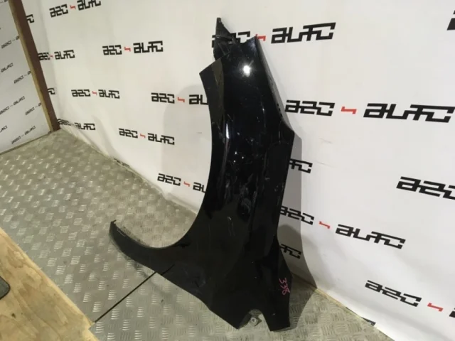 Крылья для Citroen DS4 2011-2016 на фотографиях