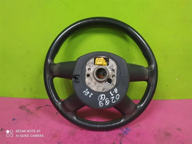 Датчик подушки безопасности для Audi A4 B8 Avant 2007-2015 на фотографиях