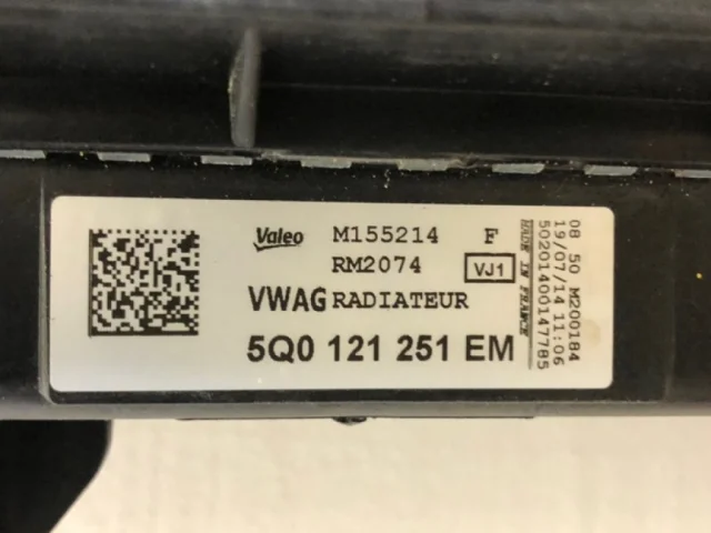 Кассета радиаторов для Volkswagen Passat (B8.5) 2019+ на фотографиях